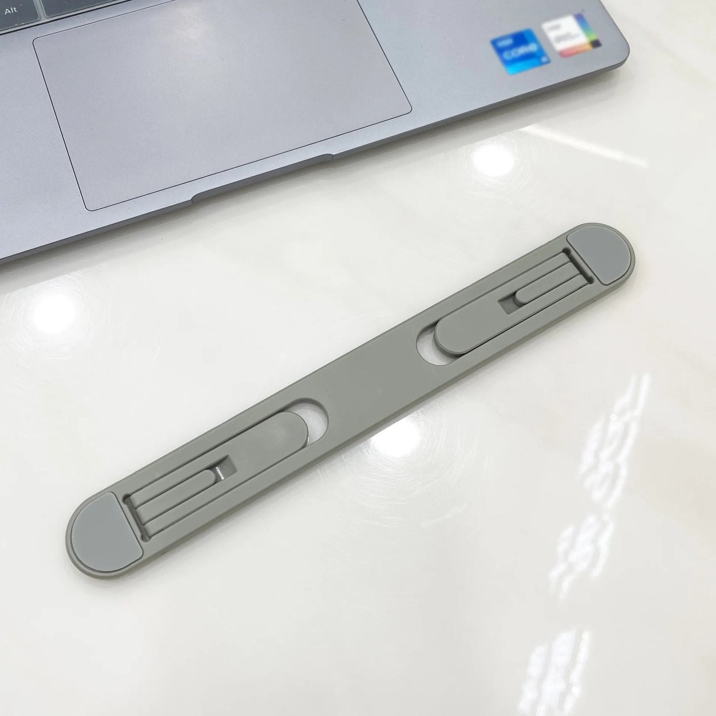 Universal Invisible Laptop Bracket Riser